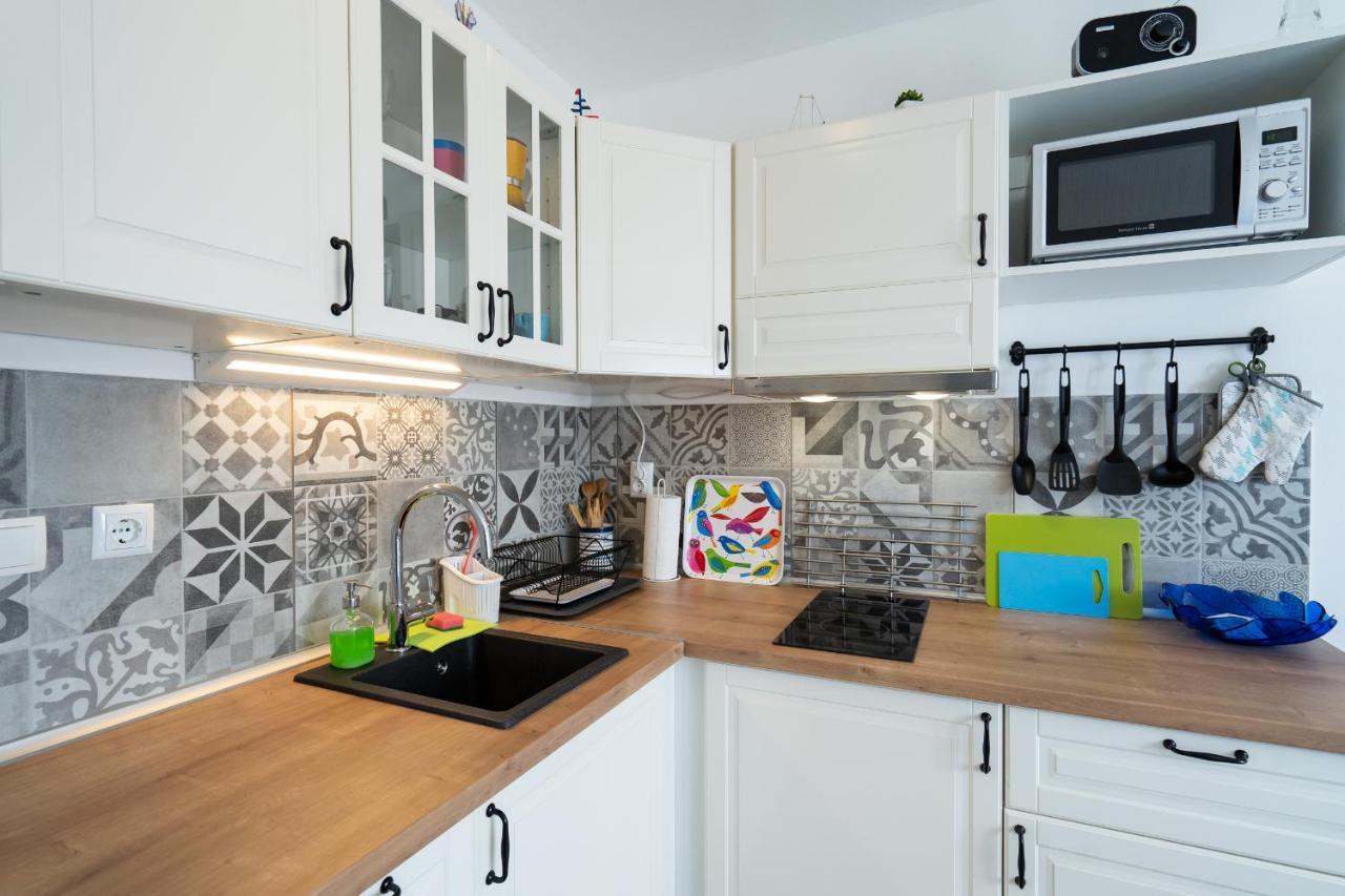 Stara Baska Apartments エクステリア 写真