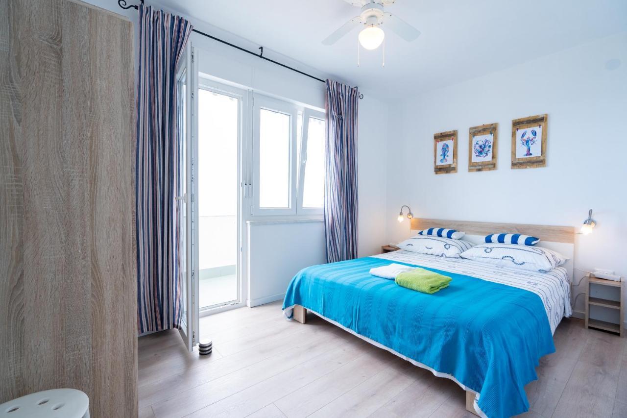 Stara Baska Apartments エクステリア 写真