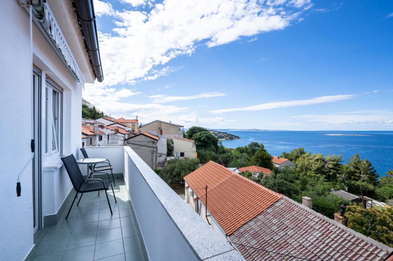 Stara Baska Apartments エクステリア 写真