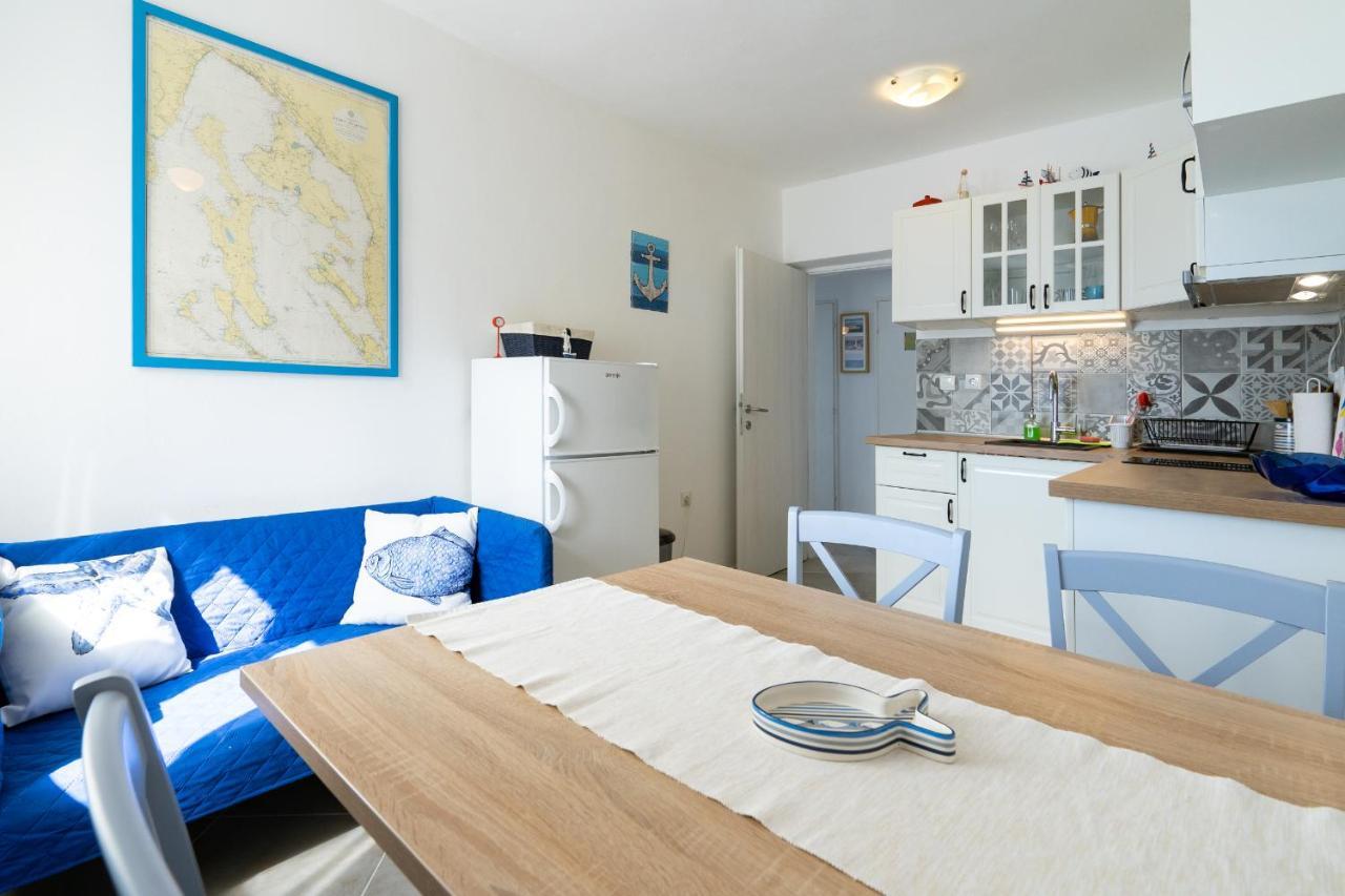 Stara Baska Apartments エクステリア 写真